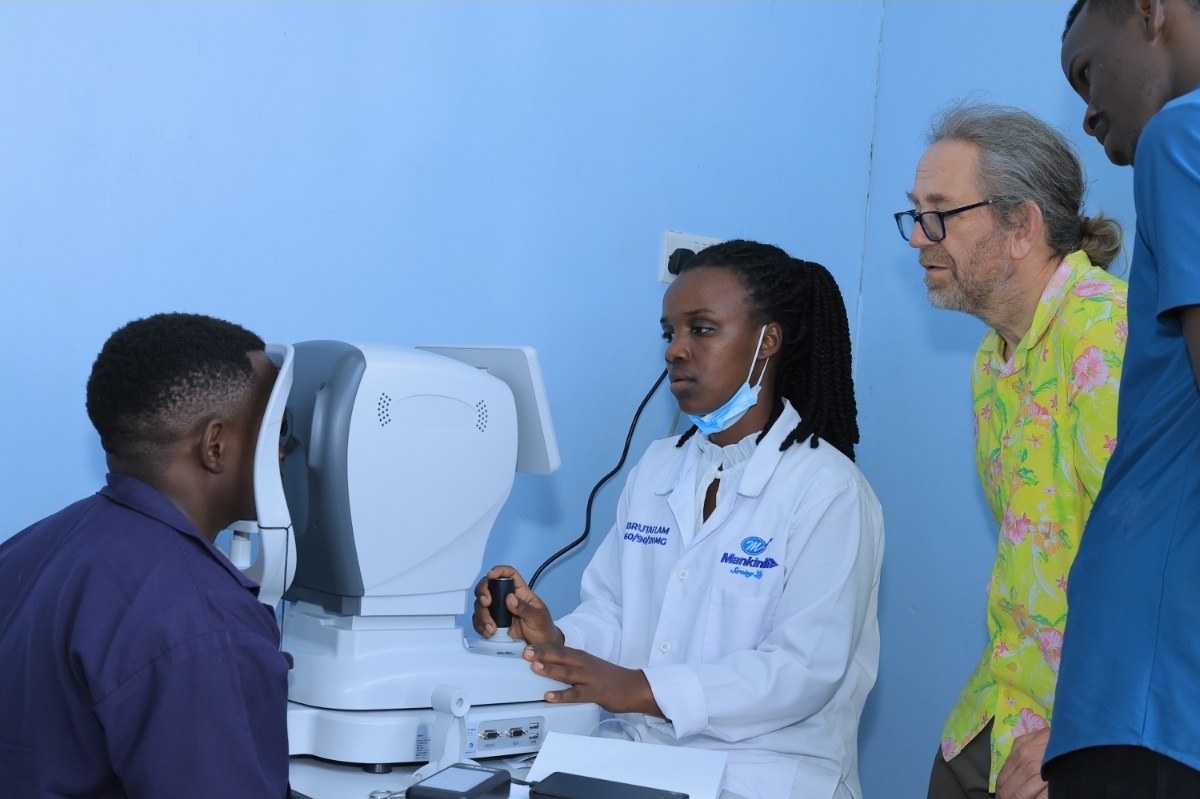 Herona Community Hospital Installs Brand New Autorefractor with Keratometer